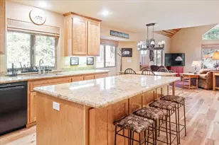1385 Topanga Ln, Arnold, CA 95223 - Photo 9