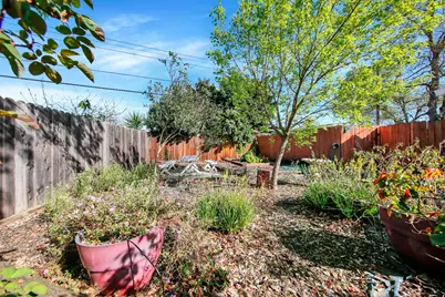 10366 Theresa Court, Rancho Cordova, CA 95670 - Photo 29