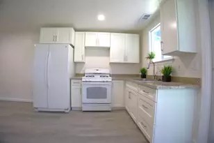 1785 W Hazelton Ave, Stockton, CA 95203 - Photo 3