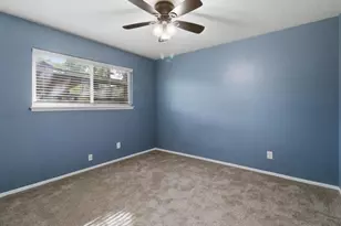 5262 E Flagstone St, Carmichael, CA 95608 - Photo 29