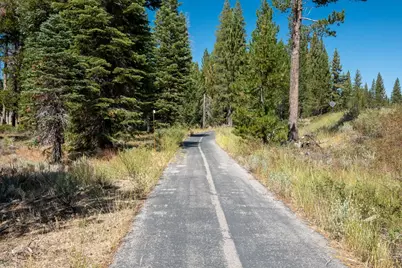 1675 Arapahoe Street, South Lake Tahoe, CA 96150 - Photo 7