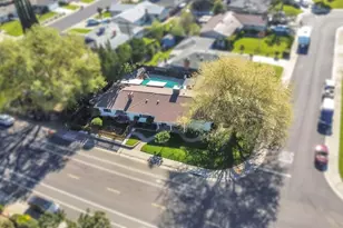 10406 Ambassador Dr, Rancho Cordova, CA 95670 - Photo 37