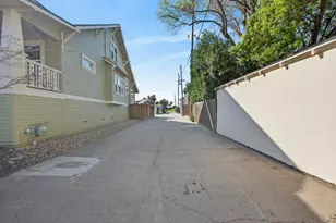 2152 34th St, Sacramento, CA 95817 - Photo 43