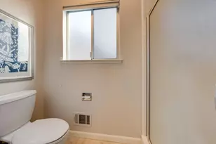 28 Keel Ct, Sacramento, CA 95831 - Photo 27