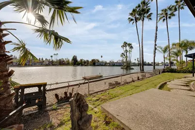 28 Keel Court, Sacramento, CA 95831 - Photo 41