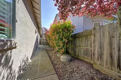 2263 Petruchio Way, Roseville, CA 95661 - Photo 41