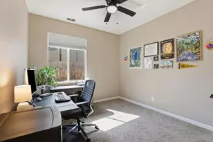 2336 Meadowbrook Dr, Lodi, CA 95242 - Photo 23