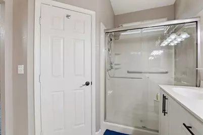 2336 Meadowbrook Drive, Lodi, CA 95242 - Photo 19