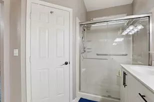 2336 Meadowbrook Dr, Lodi, CA 95242 - Photo 19