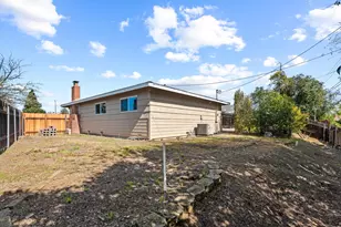 215 Ardmore Ave, Roseville, CA 95678 - Photo 19