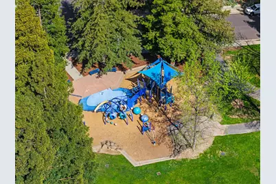 215 Ardmore Avenue, Roseville, CA 95678 - Photo 33