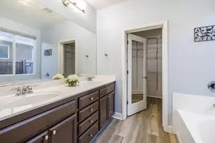 10939 Thorley Way, Rancho Cordova, CA 95670 - Photo 25