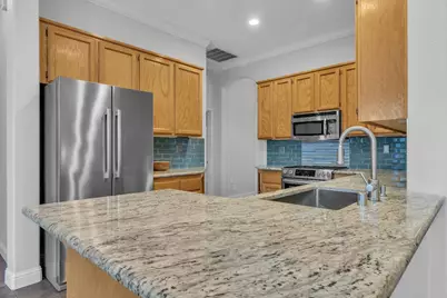 2055 Riggs Avenue, Sacramento, CA 95835 - Photo 17