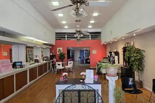 317 D St, Marysville, CA 95901 - Photo 3