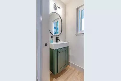 965 Jonas Avenue, Sacramento, CA 95864 - Photo 27