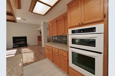 11864 S Carson Way, Gold River, CA 95670 - Photo 29