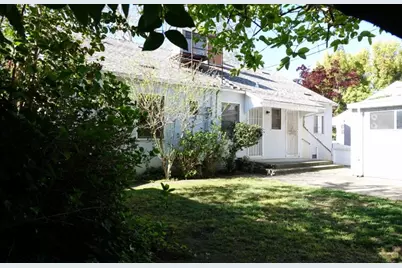 929 Swanston Drive, Sacramento, CA 95818 - Photo 7