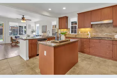 2064 Camp Whitney Circle, Rocklin, CA 95765 - Photo 17