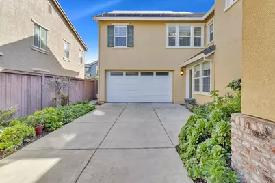 2064 Camp Whitney Circle, Rocklin, CA 95765 - Photo 3