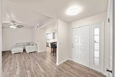 7579 Sunmore Lane, Sacramento, CA 95828 - Photo 9