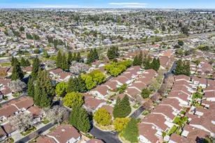 7579 Sunmore Ln, Sacramento, CA 95828 - Photo 37