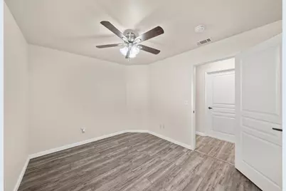 7579 Sunmore Lane, Sacramento, CA 95828 - Photo 23