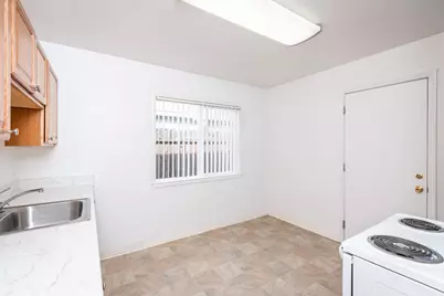 1706 Madrone Avenue, West Sacramento, CA 95691 - Photo 17