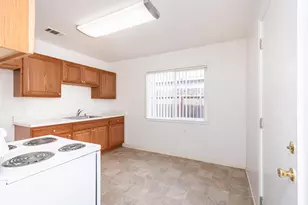 1706 Madrone Ave, West Sacramento, CA 95691 - Photo 13