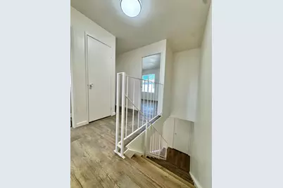 43 Omaha Court, Sacramento, CA 95823 - Photo 31