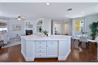 341 Anjou Circle, Sacramento, CA 95835 - Photo 7