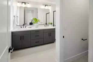 1013 Edwina Justus, Roseville, CA 95678 - Photo 39