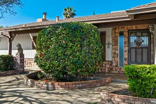 1001 Zinfandel Pl, Modesto, CA 95351 - Photo 7