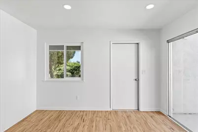 360 Park Avenue, Manteca, CA 95337 - Photo 13