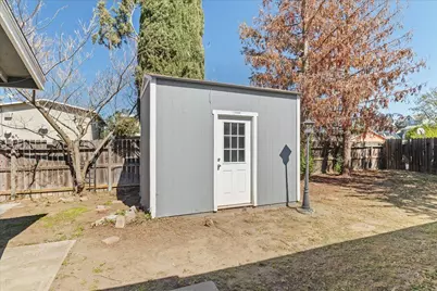 360 Park Avenue, Manteca, CA 95337 - Photo 29