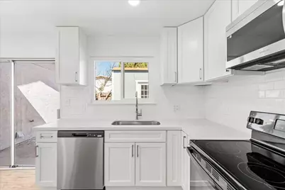 360 Park Avenue, Manteca, CA 95337 - Photo 17