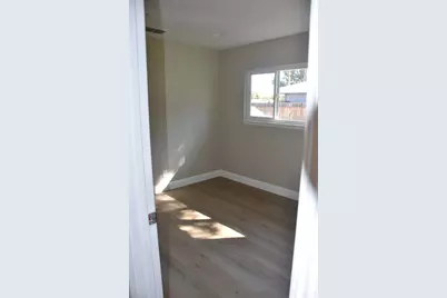 8948 Rosewood Drive, Sacramento, CA 95826 - Photo 9