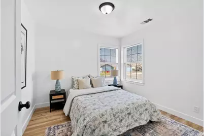 4001 58th Street, Sacramento, CA 95820 - Photo 17