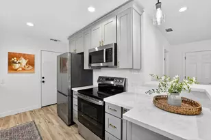 4001 58th St, Sacramento, CA 95820 - Photo 9