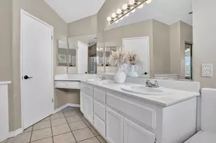 1177 Amberhill Ave, Galt, CA 95632 - Photo 23
