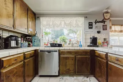 2323 Shropshire Drive, Stockton, CA 95209 - Photo 25