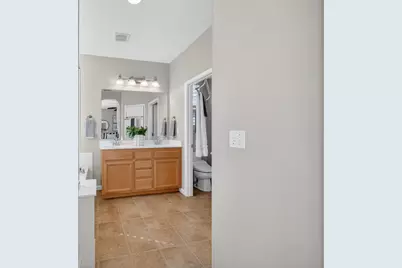 12320 Pawcatuck Way, Rancho Cordova, CA 95742 - Photo 11