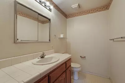 325 Lancaster Drive, Stockton, CA 95207 - Photo 9