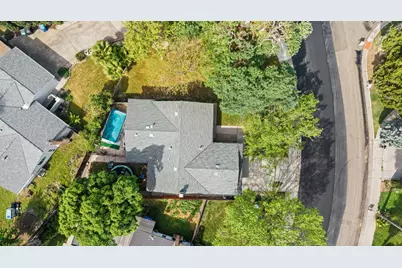 6935 Woodside Drive, Sacramento, CA 95842 - Photo 3