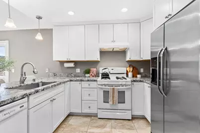 6935 Woodside Drive, Sacramento, CA 95842 - Photo 19