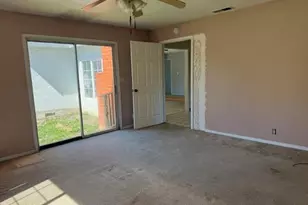 4676 Boyce Dr, Sacramento, CA 95823 - Photo 23