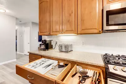 2040 Kellogg Way, Rancho Cordova, CA 95670 - Photo 9