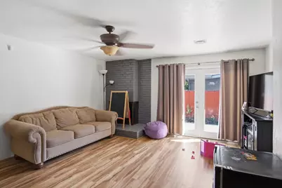 820 Tully Road, Modesto, CA 95350 - Photo 7