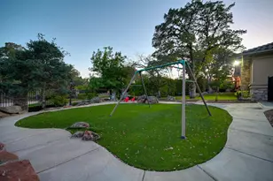 185 Powers Dr, El Dorado Hills, CA 95762 - Photo 11