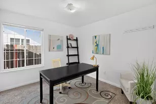 8425 Stevenson Ave, Sacramento, CA 95828 - Photo 27