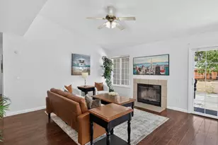 8425 Stevenson Ave, Sacramento, CA 95828 - Photo 9